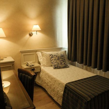 נולה Hotel I Gigli מראה חיצוני תמונה