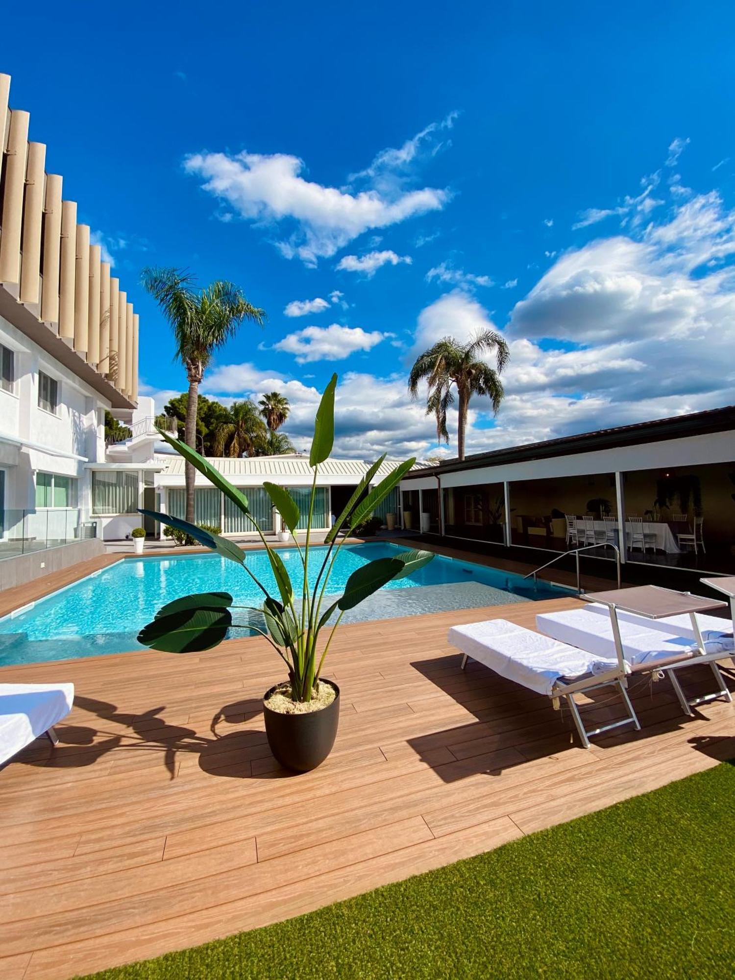 נולה Hotel I Gigli מראה חיצוני תמונה