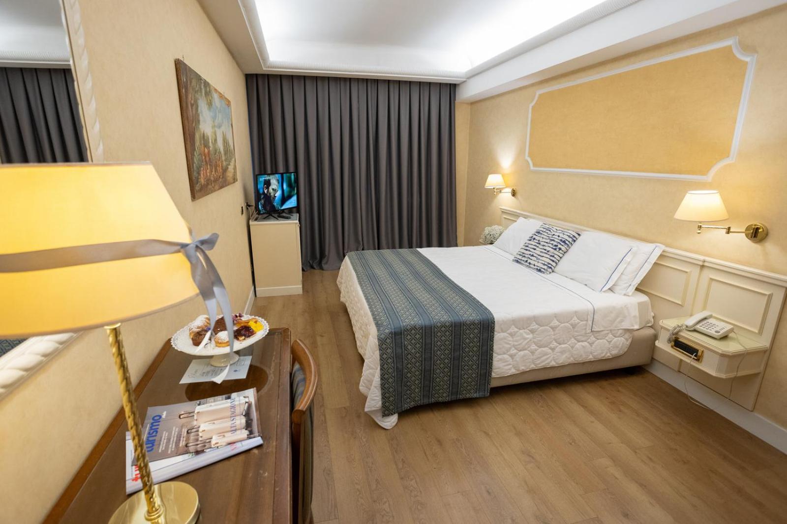 נולה Hotel I Gigli מראה חיצוני תמונה
