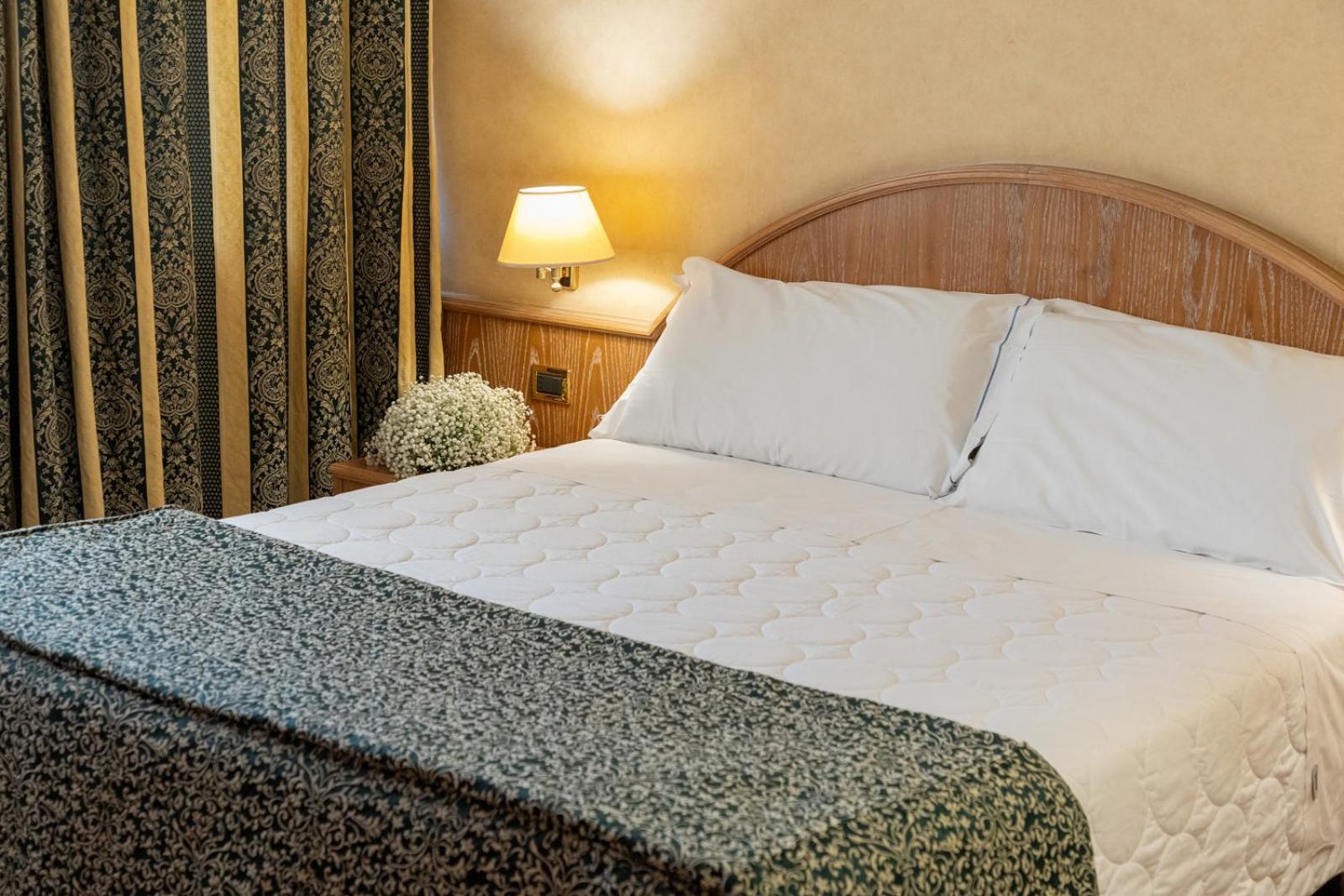 נולה Hotel I Gigli מראה חיצוני תמונה
